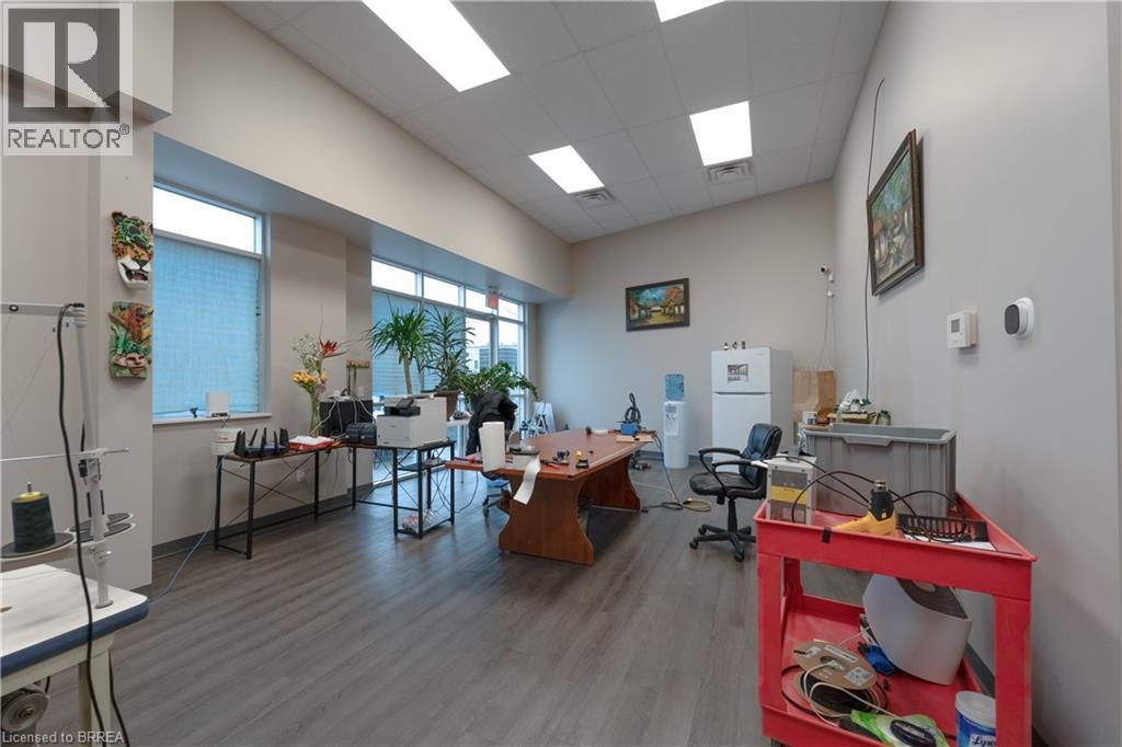 469 Hardy Road Unit# 4, Brantford, Ontario  N3T 5L8 - Photo 5 - 40788448