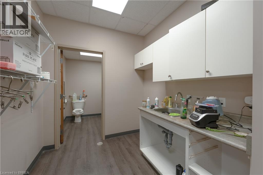 469 Hardy Road Unit# 4, Brantford, Ontario  N3T 5L8 - Photo 6 - 40788448