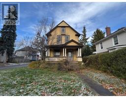 4579 EASTWOOD CRESCENT