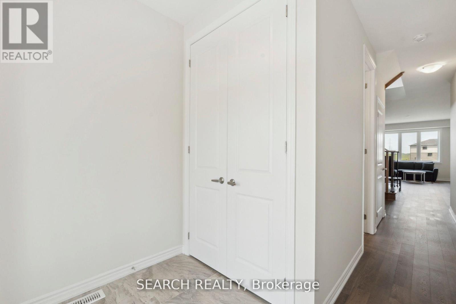 171 Vanilla Trail, Thorold, Ontario  L2V 0L2 - Photo 4 - X12591012