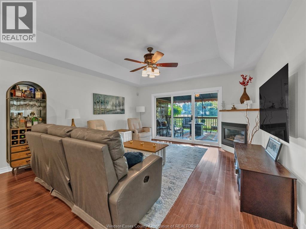 117 Crosswinds Unit# 10, Kingsville, Ontario N9Y 4B1 - Photo 11 - 25030882