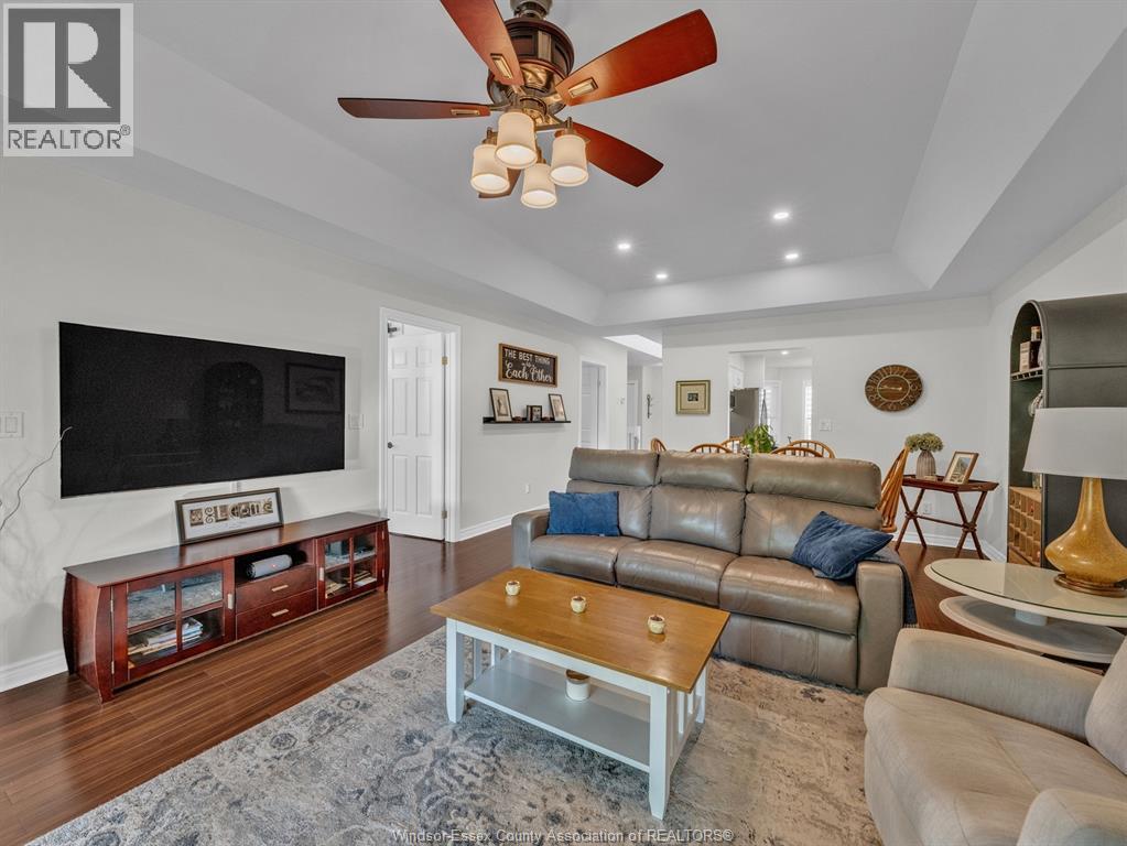 117 Crosswinds Unit# 10, Kingsville, Ontario N9Y 4B1 - Photo 12 - 25030882