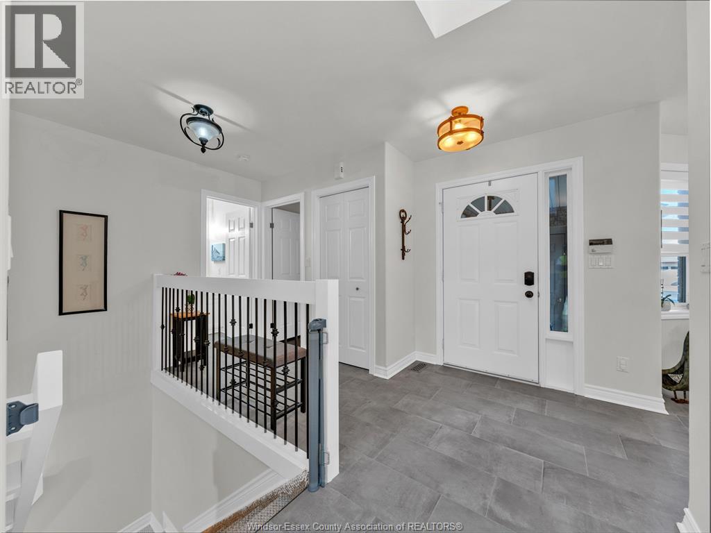 117 Crosswinds Unit# 10, Kingsville, Ontario N9Y 4B1 - Photo 5 - 25030882