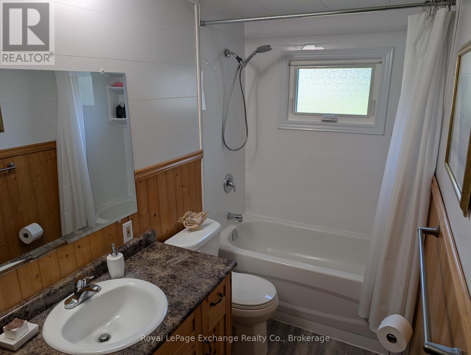 19 Park Street, Huron-Kinloss, Ontario  N0G 2R0 - Photo 10 - X12591034