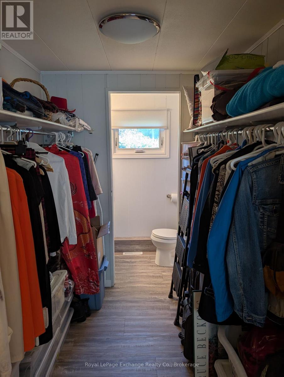 19 Park Street, Huron-Kinloss, Ontario  N0G 2R0 - Photo 7 - X12591034