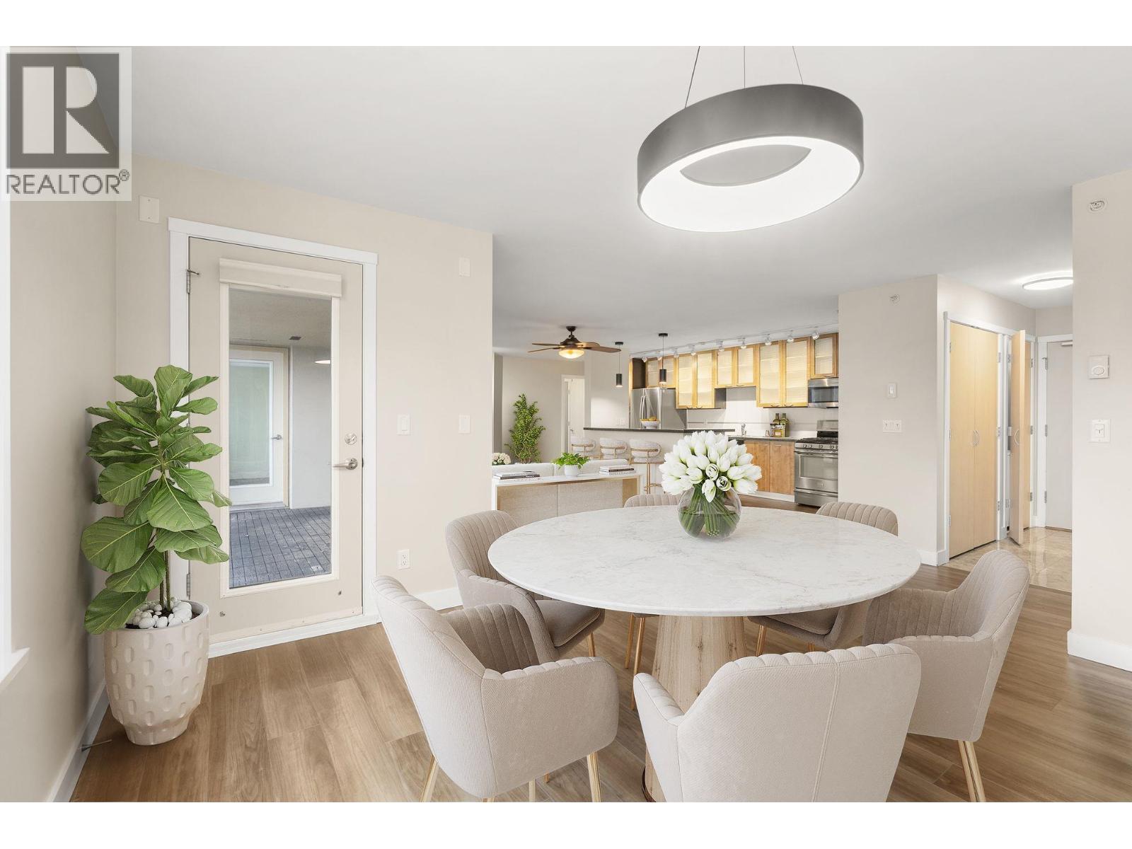 2901 969 Richards Street, Vancouver, British Columbia V6B 1A8 - Photo 10 - R3070807