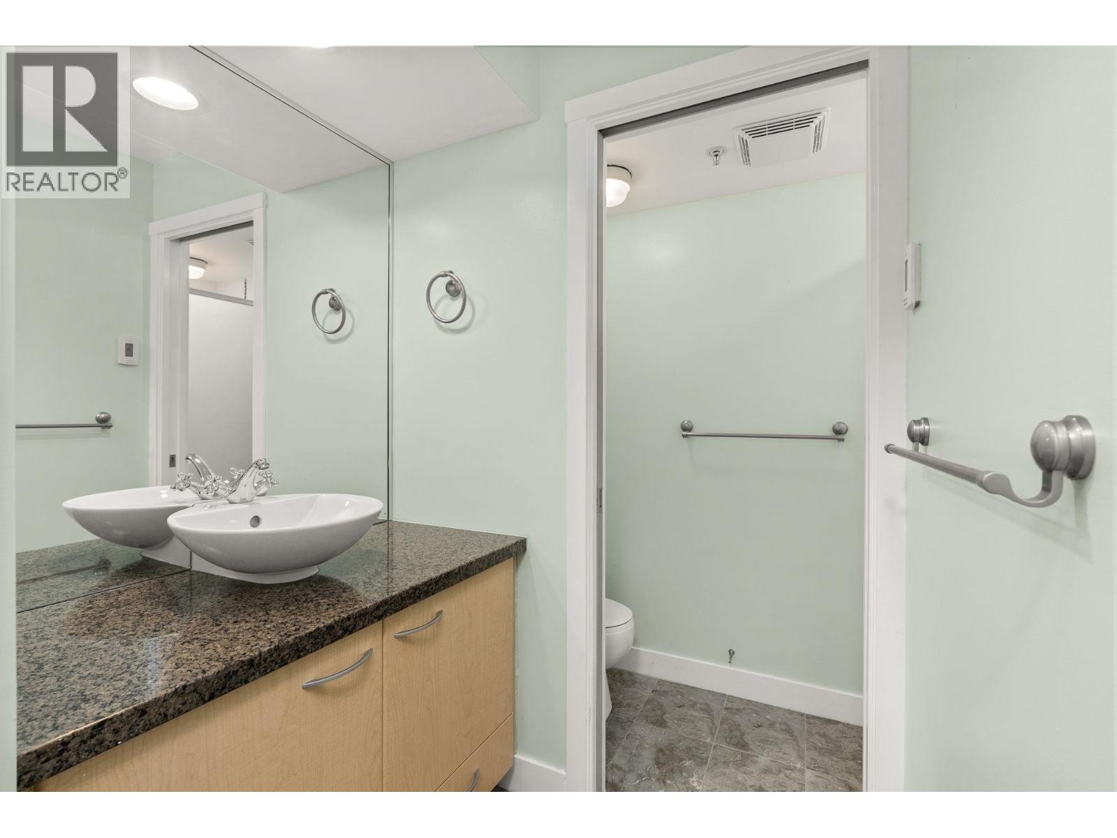 2901 969 Richards Street, Vancouver, British Columbia V6B 1A8 - Photo 32 - R3070807