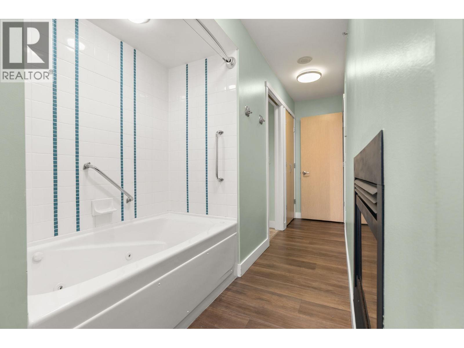 2901 969 Richards Street, Vancouver, British Columbia V6B 1A8 - Photo 33 - R3070807