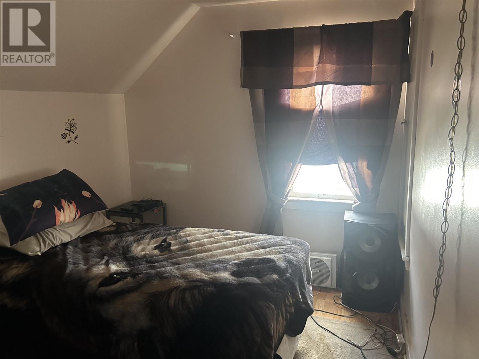 5 Alberta Ave, Sault Ste. Marie, Ontario  P6B 2N6 - Photo 9 - SM253384