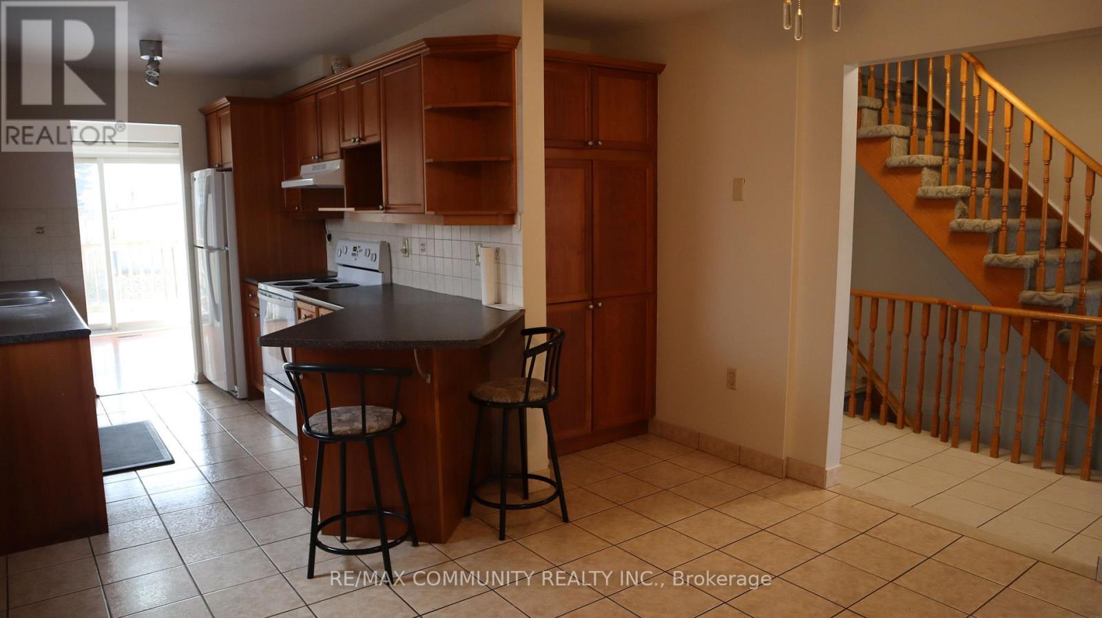 172 Bellamy Road, Toronto (Eglinton East), Ontario  M1J 2L5 - Photo 6 - E12547916