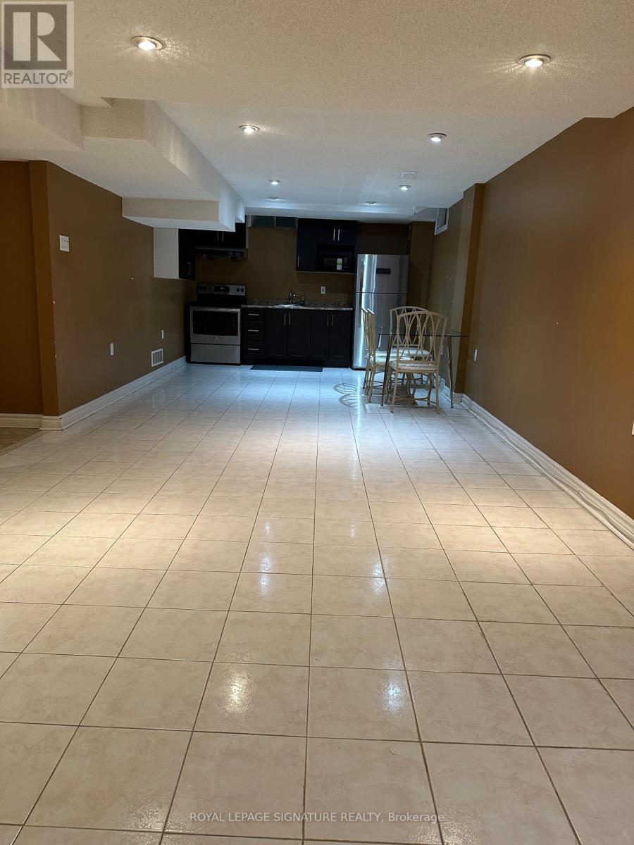 Bsmt - 6382 Donway Drive, Mississauga, Ontario  L5V 1J5 - Photo 3 - W12590860