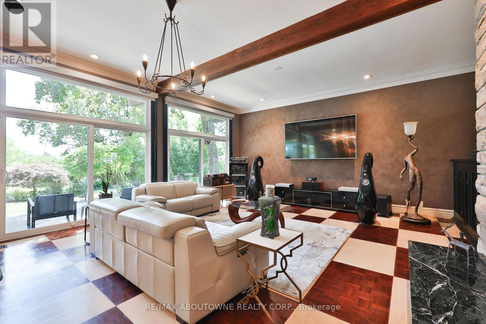 24 School Street, Hamilton, Ontario  L0R 2H0 - Photo 23 - X12382737