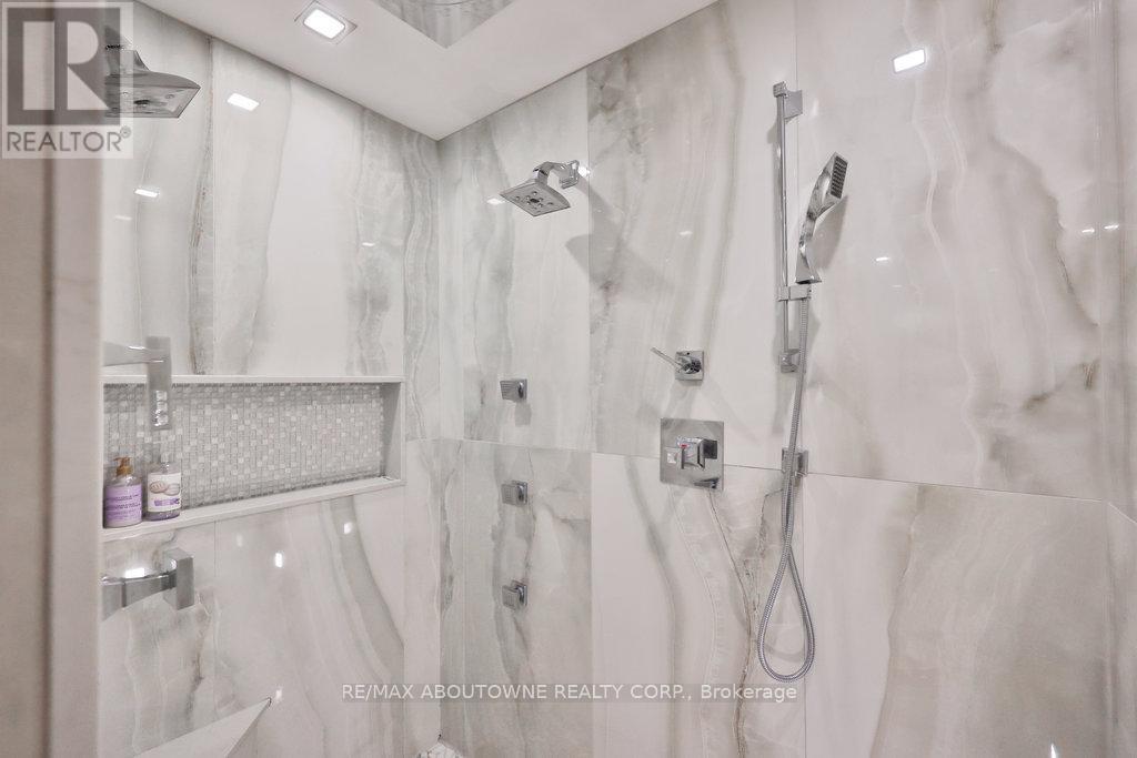 24 School Street, Hamilton, Ontario  L0R 2H0 - Photo 44 - X12382737