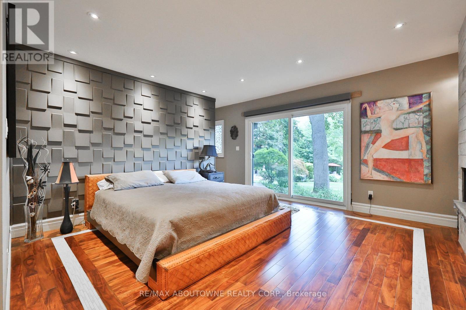 24 School Street, Hamilton, Ontario  L0R 2H0 - Photo 39 - X12382737