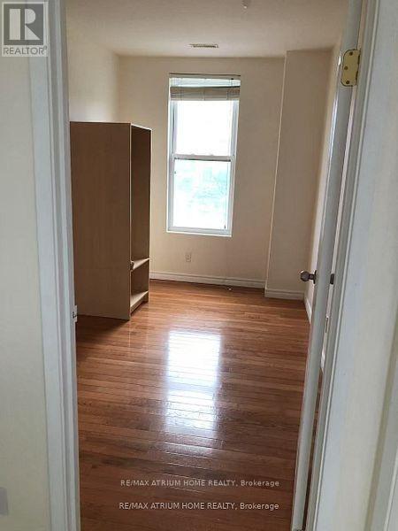 301 - 413 Spadina Avenue, Toronto, Ontario  M5T 2G6 - Photo 9 - C12591046