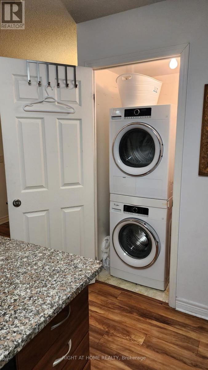 2205 - 30 Grand Trunk Crescent, Toronto, Ontario  M5J 3A3 - Photo 14 - C12591108