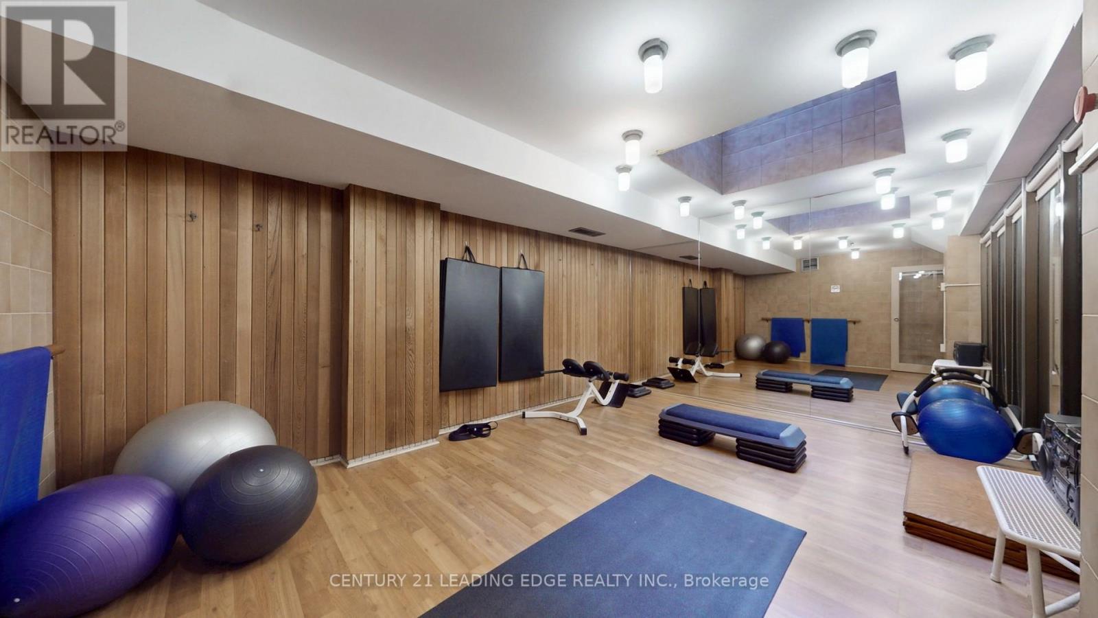 201 - 15 Mcmurrich Street, Toronto, Ontario  M5R 3M6 - Photo 34 - C12591128