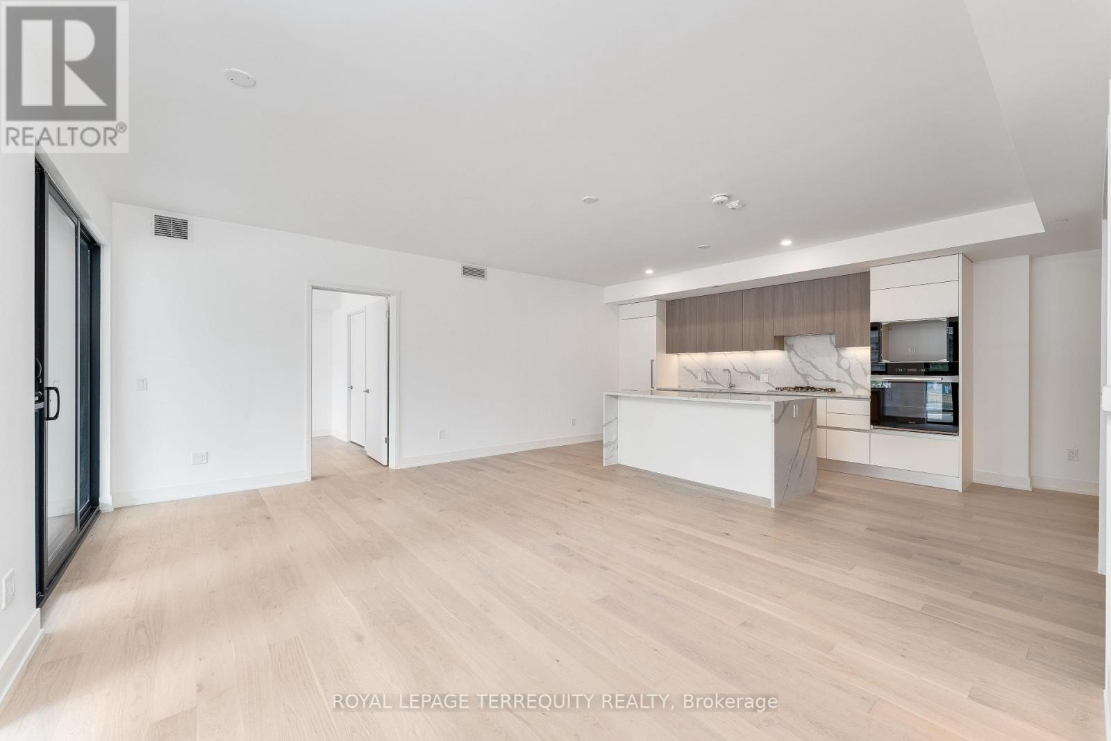 207 - 200 Keewatin Avenue, Toronto, Ontario  M4P 1Z8 - Photo 8 - C12591156