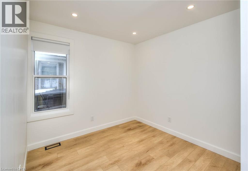 2 Esson Street, Kitchener, Ontario  N2M 2T9 - Photo 22 - 40791582