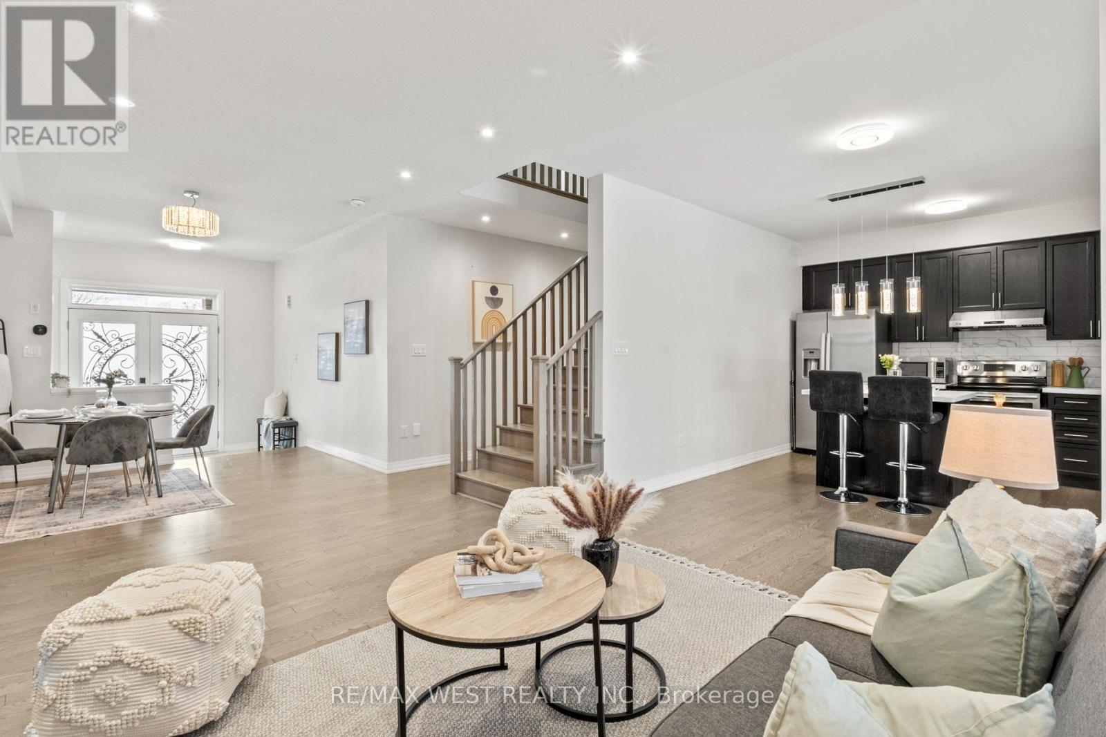 145 East Shore Drive, Clarington, Ontario  L1C 1Z8 - Photo 10 - E12591232