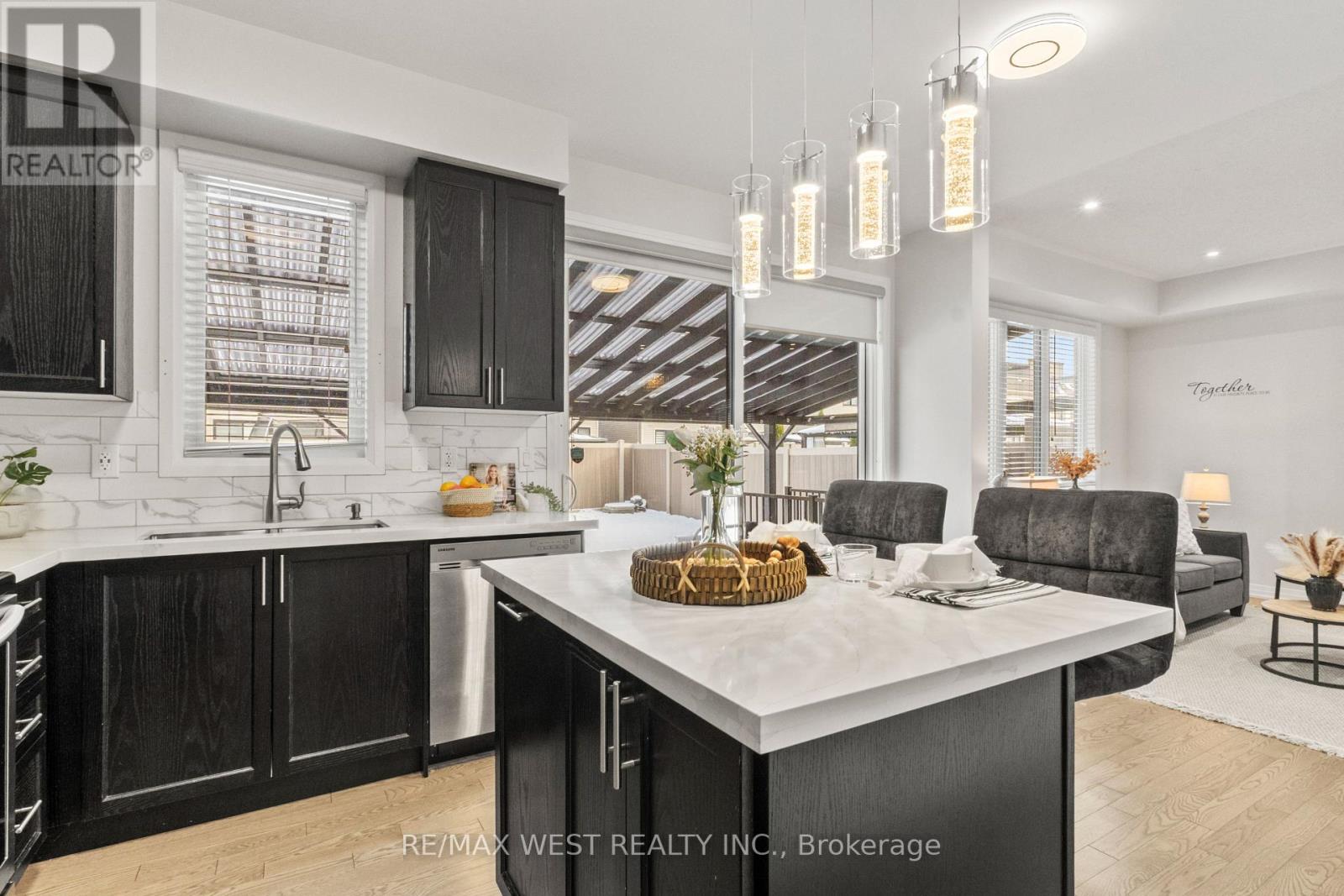 145 East Shore Drive, Clarington, Ontario  L1C 1Z8 - Photo 13 - E12591232