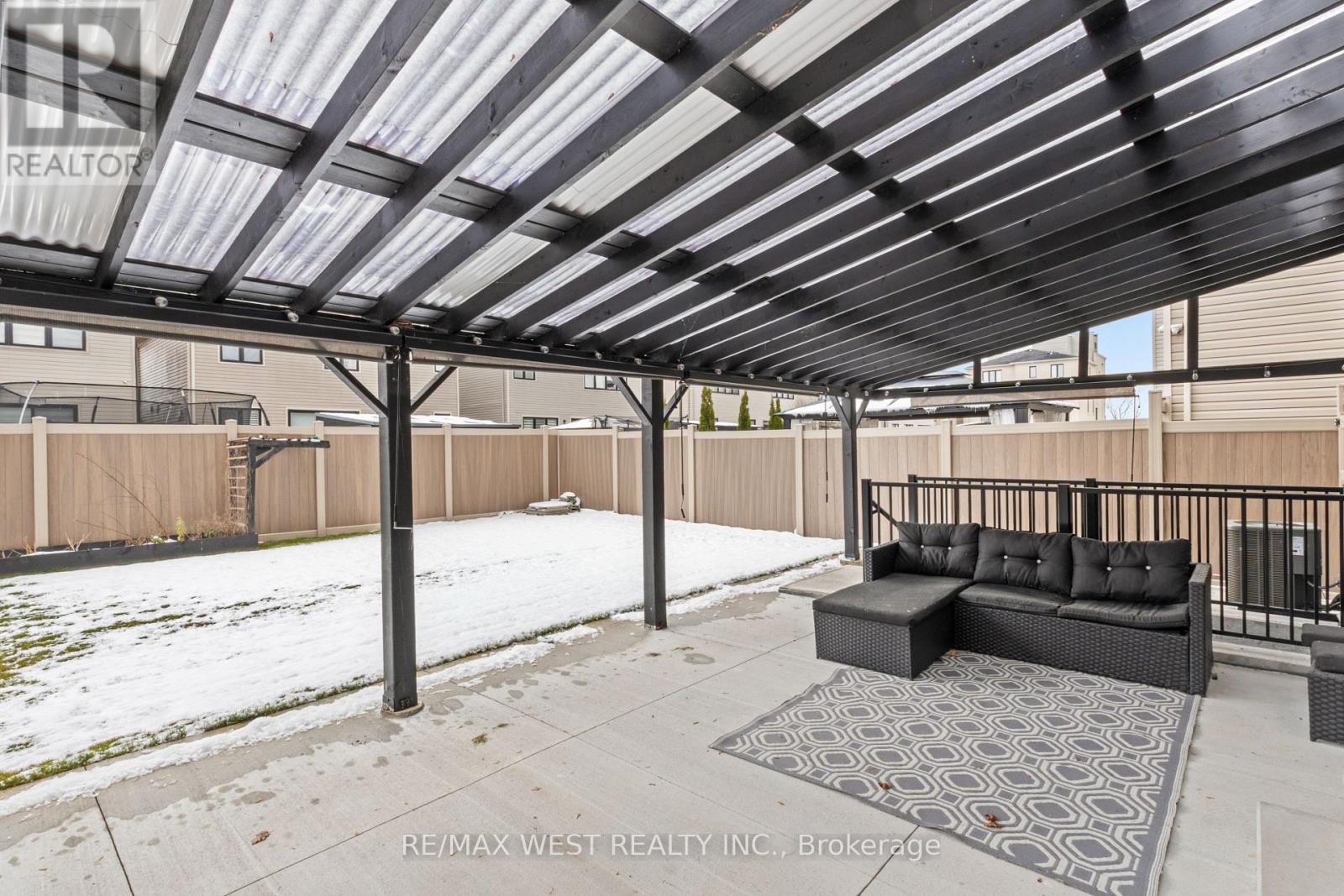 145 East Shore Drive, Clarington, Ontario  L1C 1Z8 - Photo 37 - E12591232