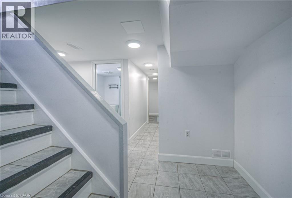 184 Patricia Avenue, Kitchener, Ontario  N2M 1J6 - Photo 24 - 40790836