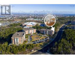 404 114 Regency Park Drive, Halifax, Ca