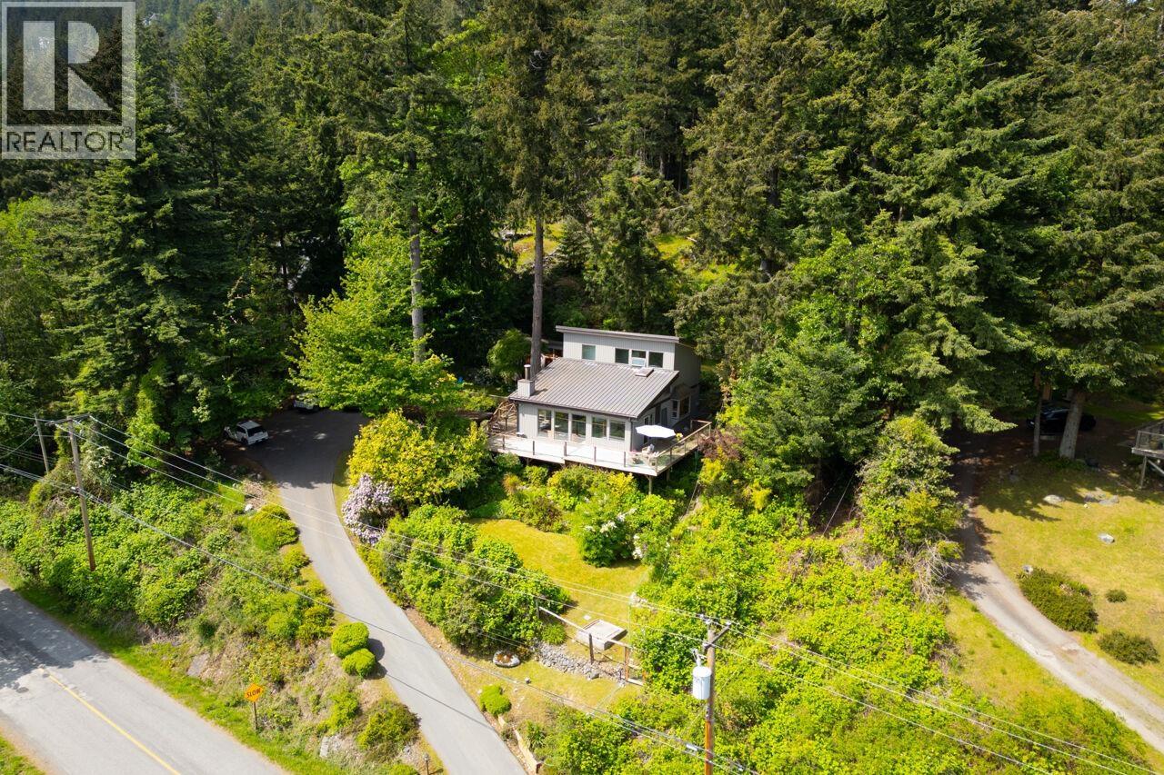 896 Taylor Road, Bowen Island, British Columbia  V0N 1G1 - Photo 35 - R2991337