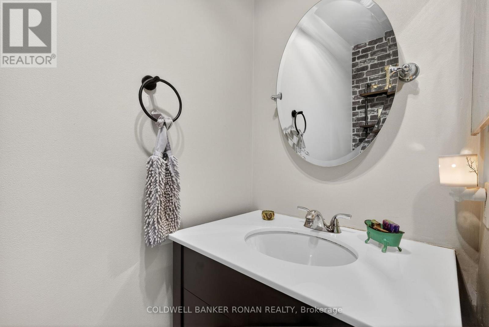 148 Tupper Street E, New Tecumseth, Ontario  L9R 1W8 - Photo 18 - N12591052