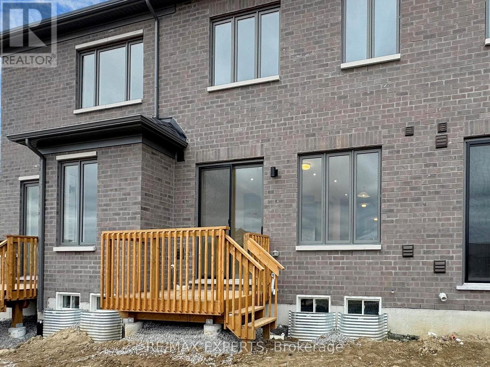 59 Tipp Drive, Richmond Hill, Ontario  L4E 1A2 - Photo 21 - N12591186