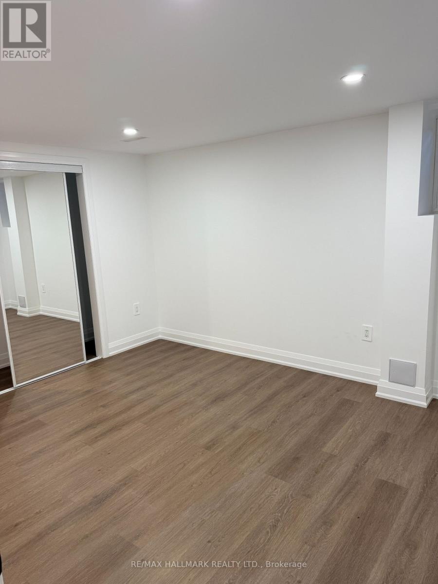 4 Spiker Street, Markham, Ontario  L3R 5S1 - Photo 3 - N12591216