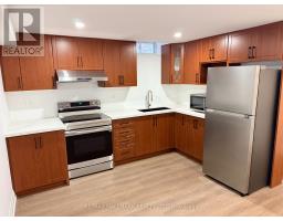 4 Spiker Street, Markham (Village Green-South Unionville), Ca