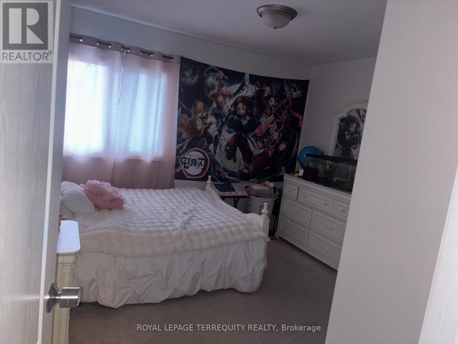 35 Marta Crescent, Barrie (Ardagh), Ontario  L4N 3N6 - Photo 12 - S12591118