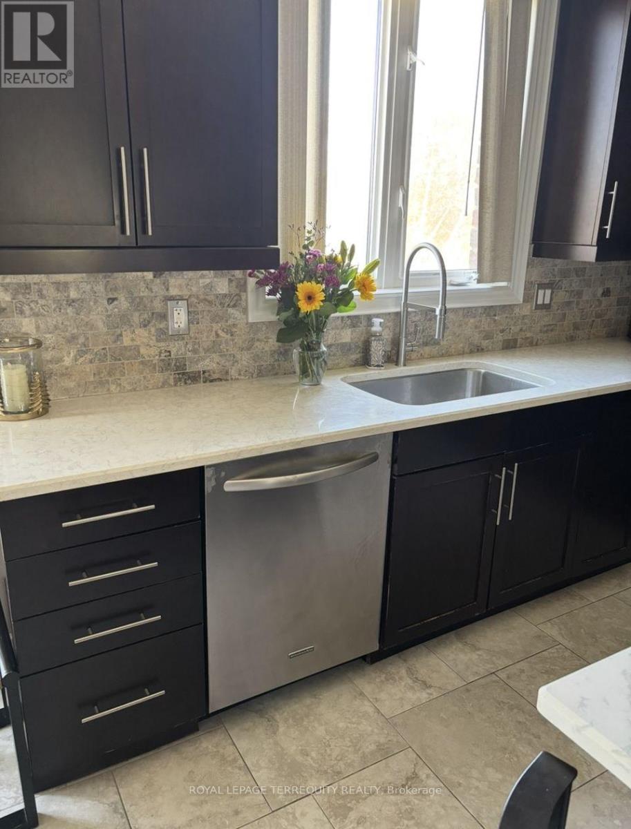 35 Marta Crescent, Barrie (Ardagh), Ontario  L4N 3N6 - Photo 26 - S12591118