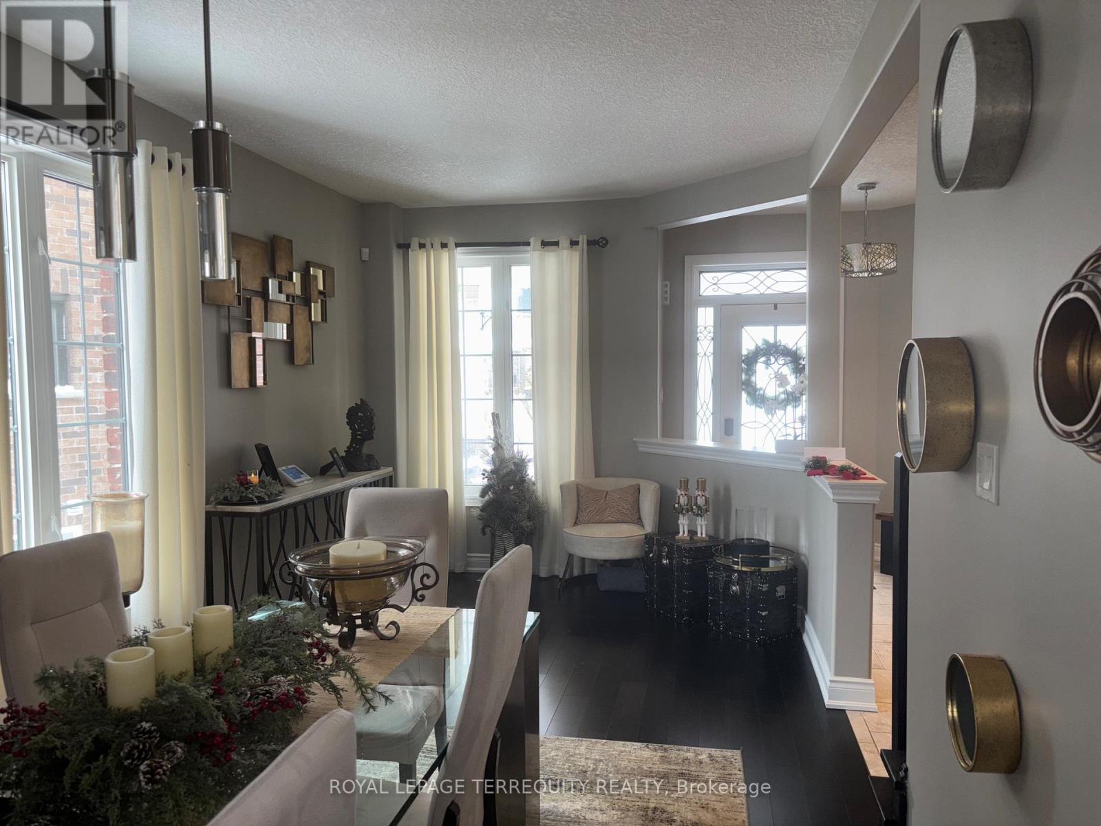 35 Marta Crescent, Barrie (Ardagh), Ontario  L4N 3N6 - Photo 7 - S12591118