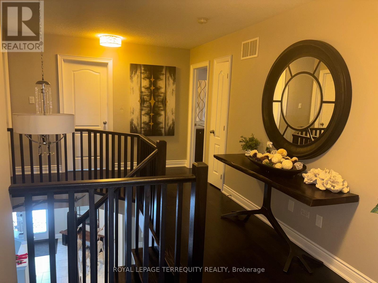 35 Marta Crescent, Barrie (Ardagh), Ontario  L4N 3N6 - Photo 9 - S12591118