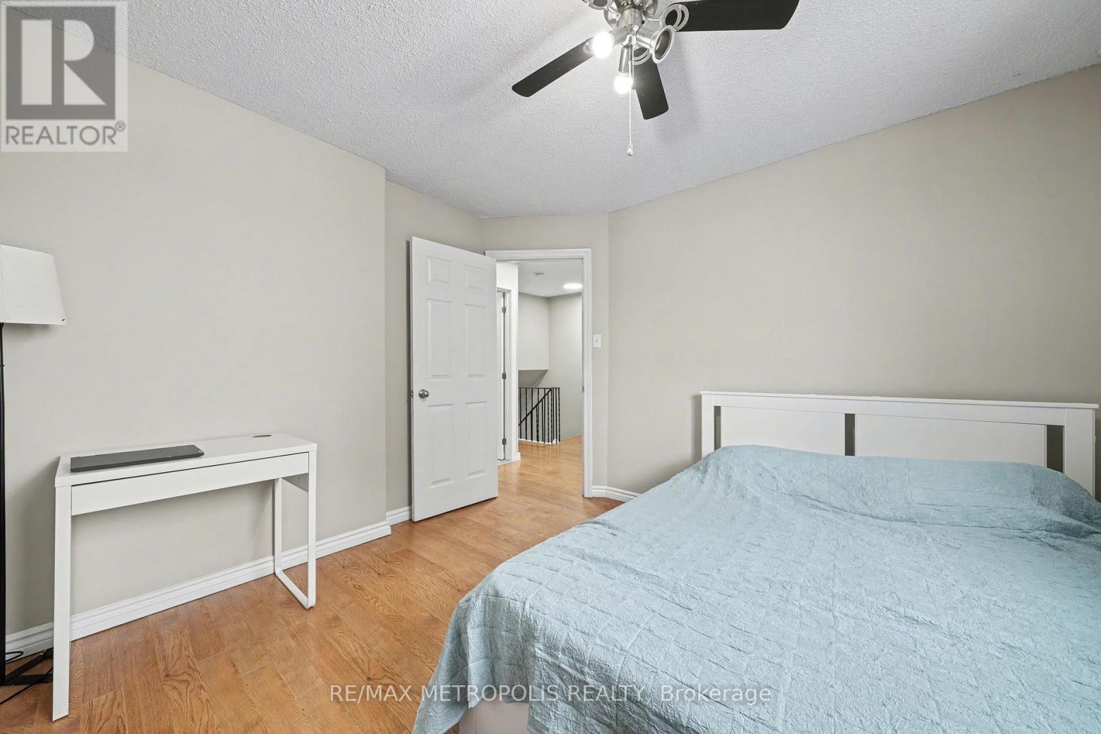 19 Robin Court, Barrie, Ontario  L4M 5L9 - Photo 19 - S12591194