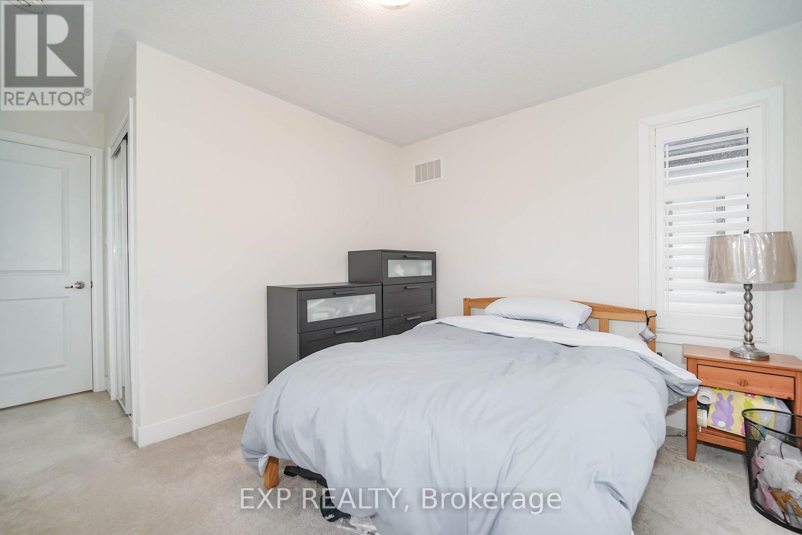 76 - 1 Shawfield Way, Whitby, Ontario  L1R 0N8 - Photo 15 - E12590048