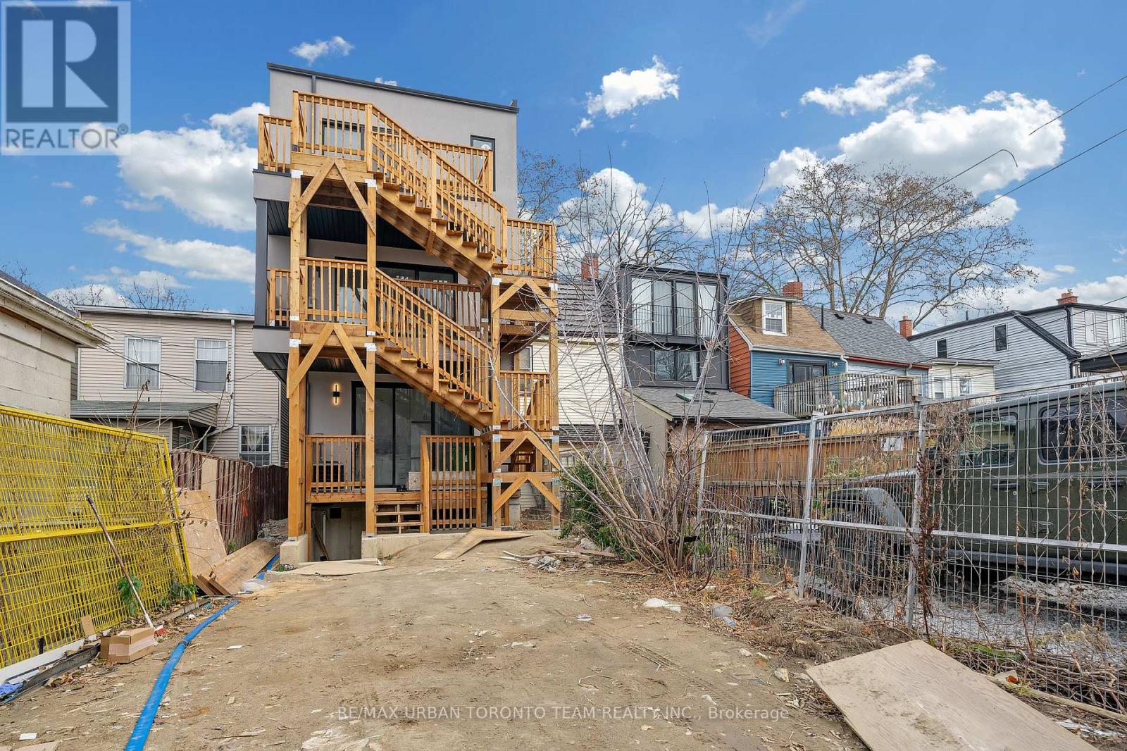 Main - 474 Montrose Avenue, Toronto, Ontario  M6G 3H1 - Photo 13 - C12590930