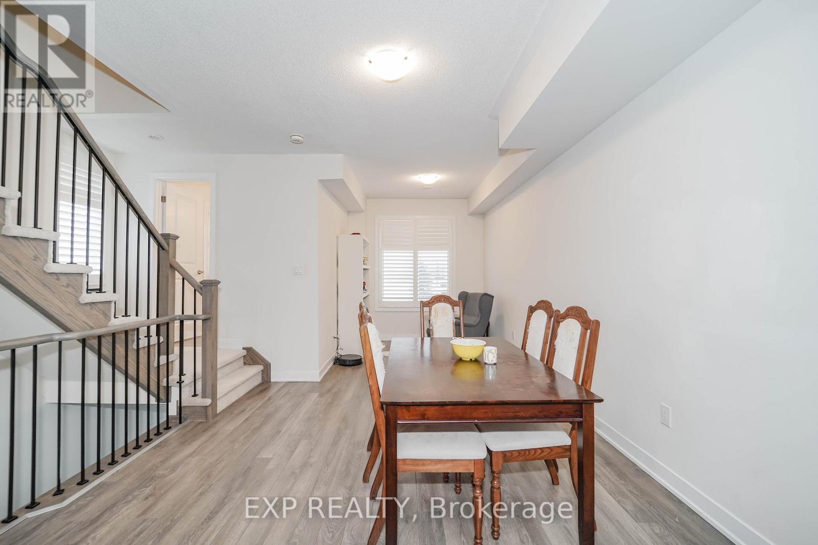 76 - 1 Shawfield Way, Whitby, Ontario  L1R 0N8 - Photo 10 - E12590048