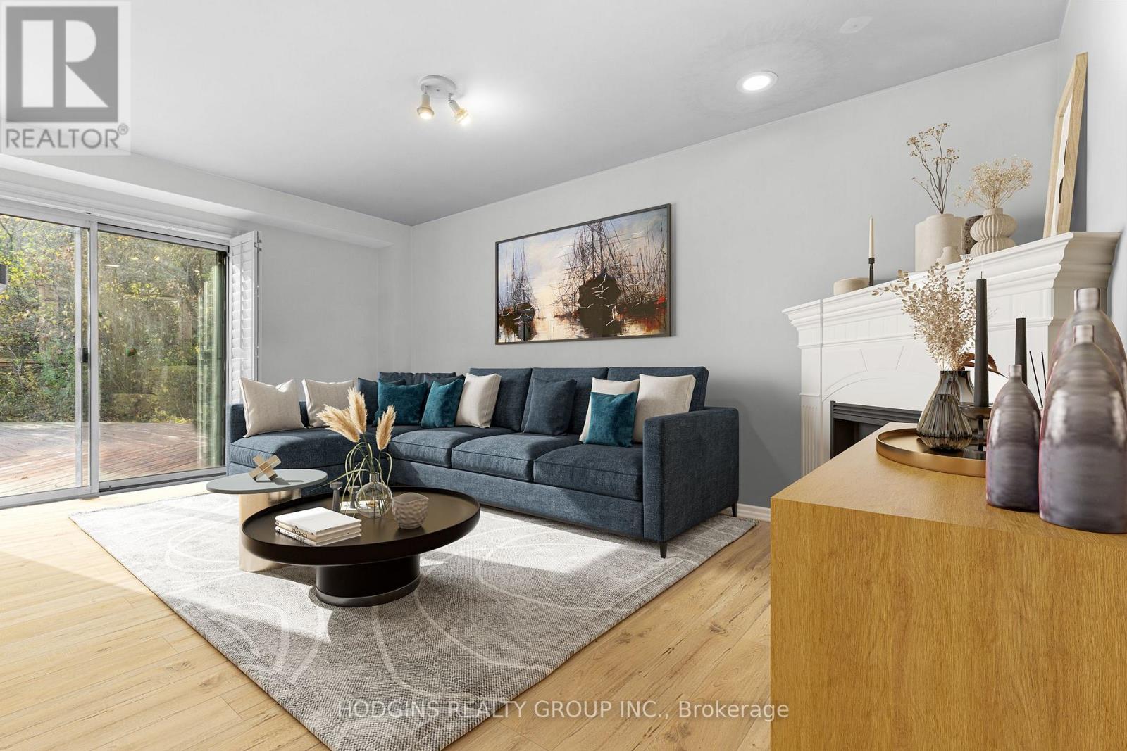 2286 Yorktown Circle, Mississauga, Ontario  L5M 5Y1 - Photo 14 - W12563528