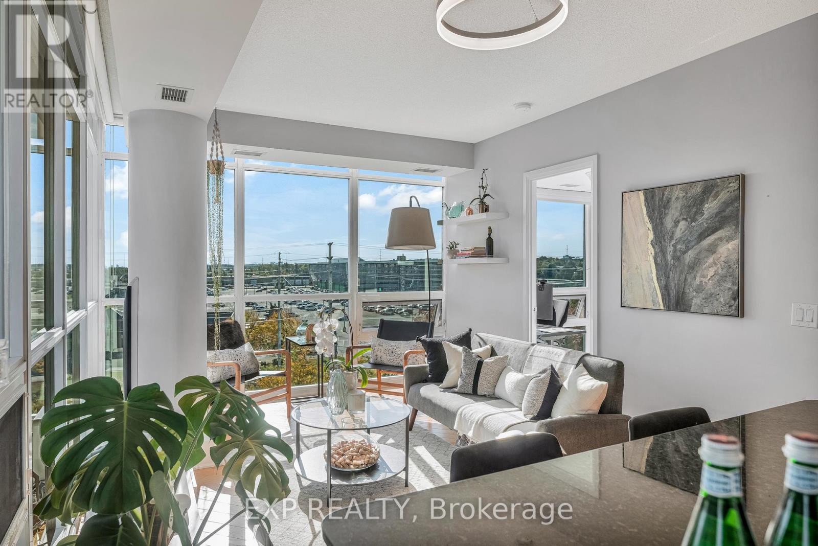 611 - 1055 Southdown Road, Mississauga, Ontario  L5J 0A3 - Photo 9 - W12591026