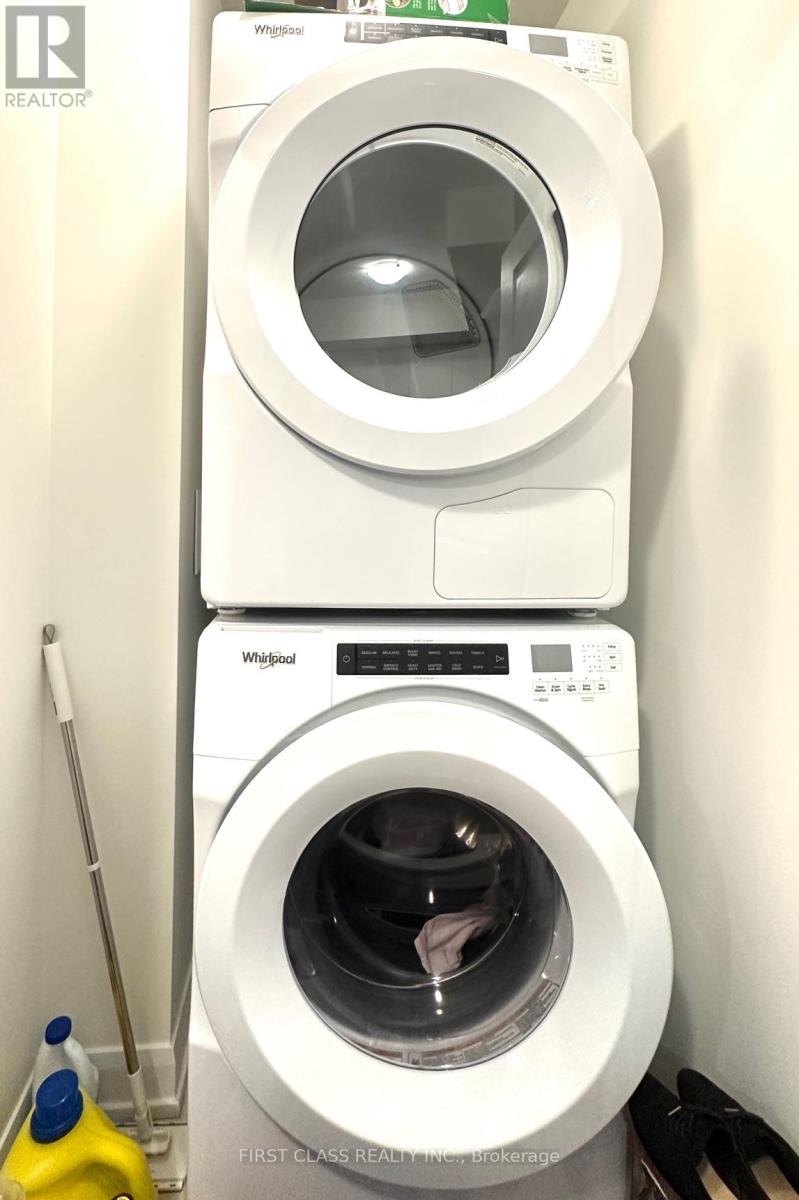 321 - 3220 William Coltson Avenue, Oakville, Ontario  L6H 7C2 - Photo 11 - W12591064