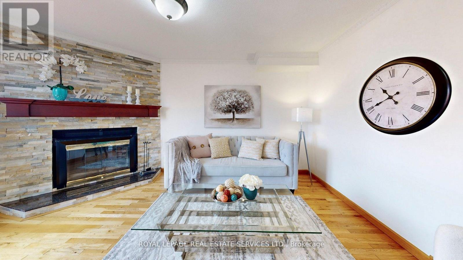 Upper - 4657 Antelope Crescent, Mississauga, Ontario  L4Z 2X2 - Photo 10 - W12591092