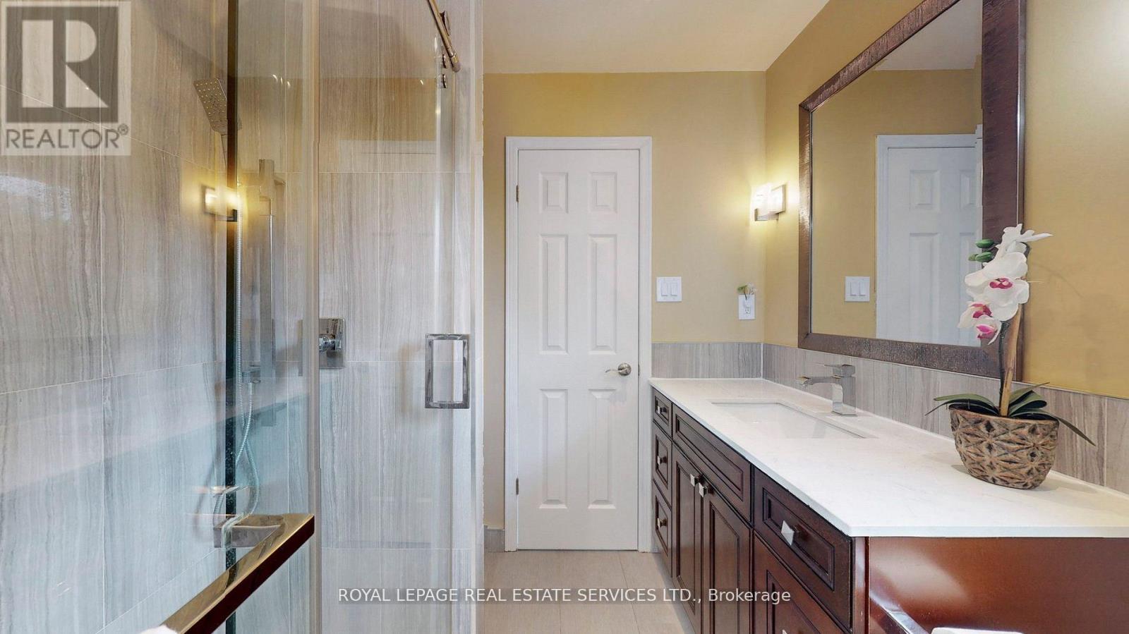 Upper - 4657 Antelope Crescent, Mississauga, Ontario  L4Z 2X2 - Photo 20 - W12591092