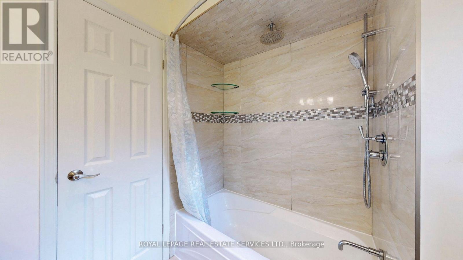 Upper - 4657 Antelope Crescent, Mississauga, Ontario  L4Z 2X2 - Photo 26 - W12591092