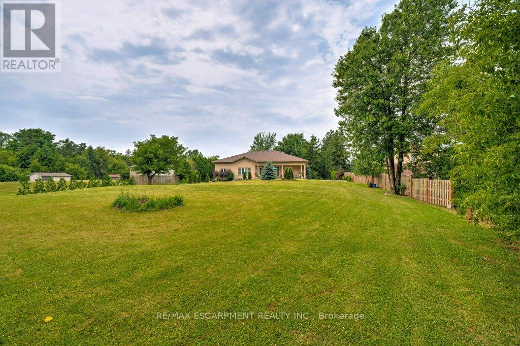 2462 No 2 Side Road, Burlington, Ontario  L7P 0H1 - Photo 40 - W12591106