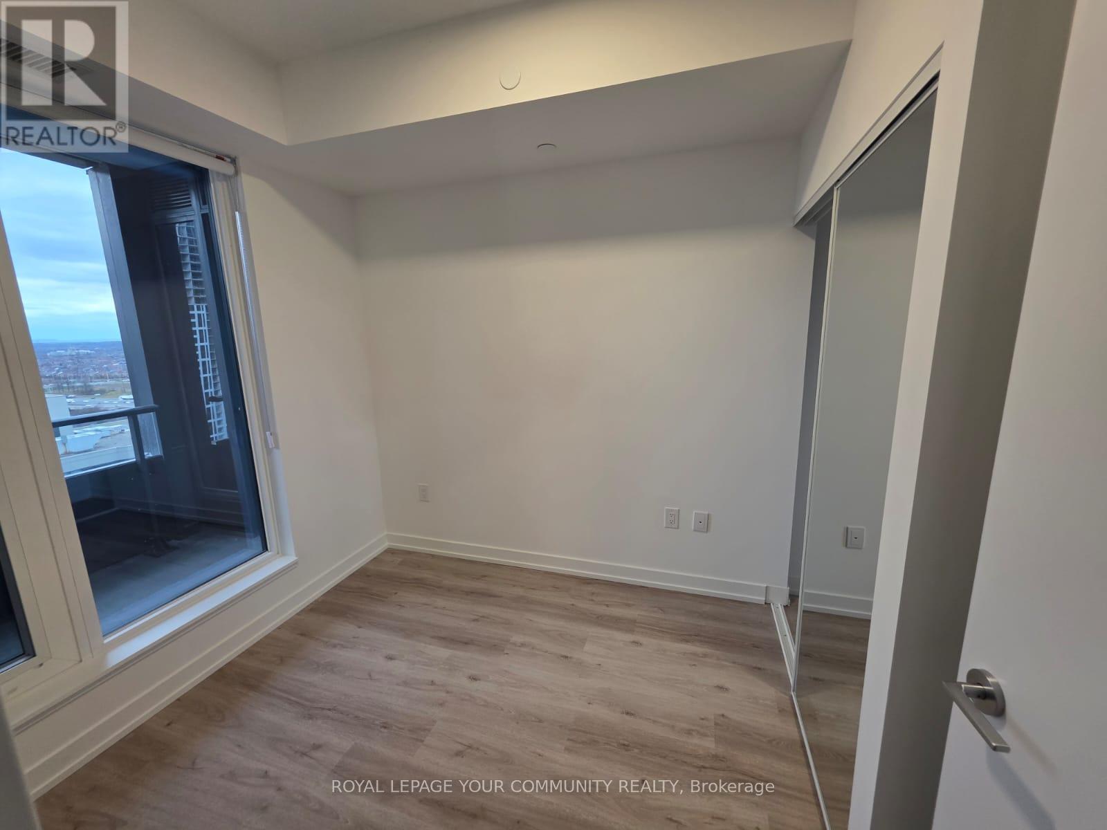 2310 - 395 Square One Drive, Mississauga, Ontario  L5B 0P6 - Photo 9 - W12591124