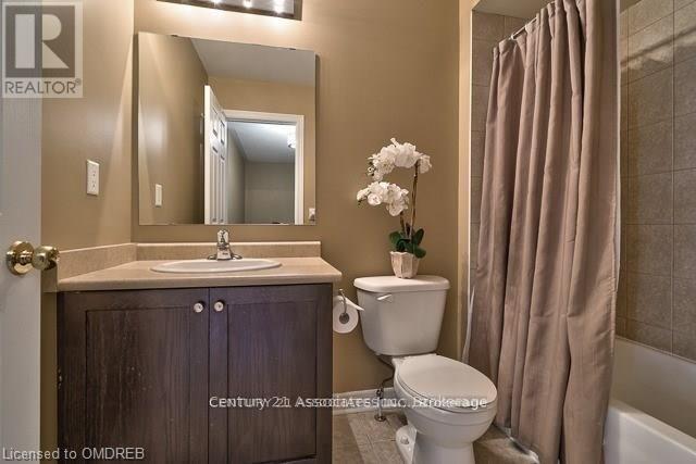 2449 Montagne Avenue, Oakville, Ontario  L6M 0J5 - Photo 14 - W12591140